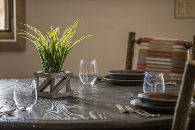 2174 Little Coyote Rd, Big Sky, MT 59716 - dining area view