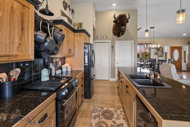 kitchen with sink, light tile patterned floors, hanging light fixtures, tasteful backsplash, and black appliances