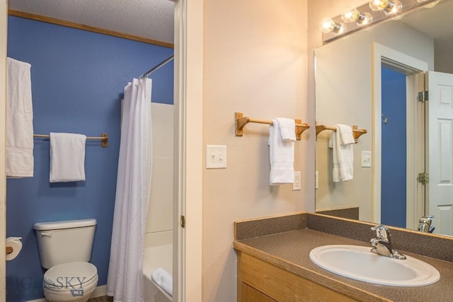 full bathroom featuring vanity, toilet, and shower / bath combo with shower curtain