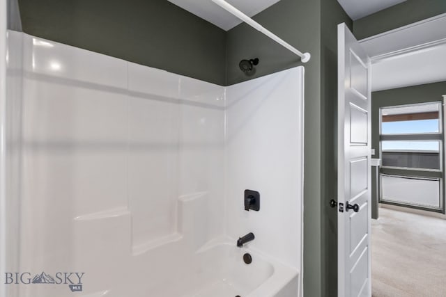 bathroom featuring shower / bath combination