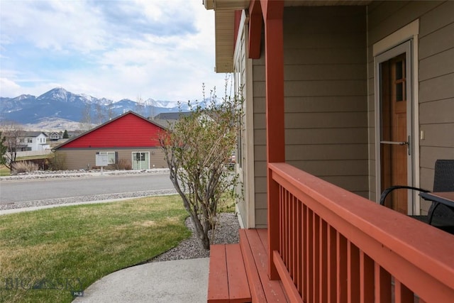 balcony featuring a mountain view