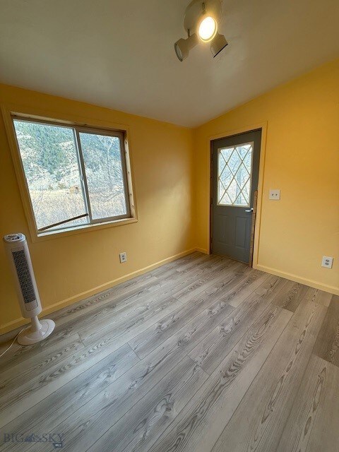 5042 US Highway 89 S, Livingston, MT 59047 - entryway featuring light wood-style flooring and baseboards