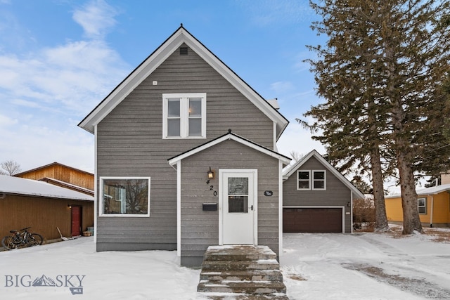 view of front of house featuring a garage