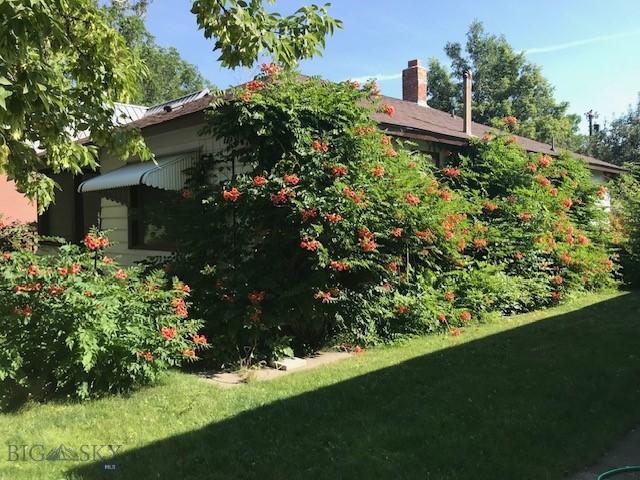 324 N 5th St, Livingston, MT 59047 - view of side of property