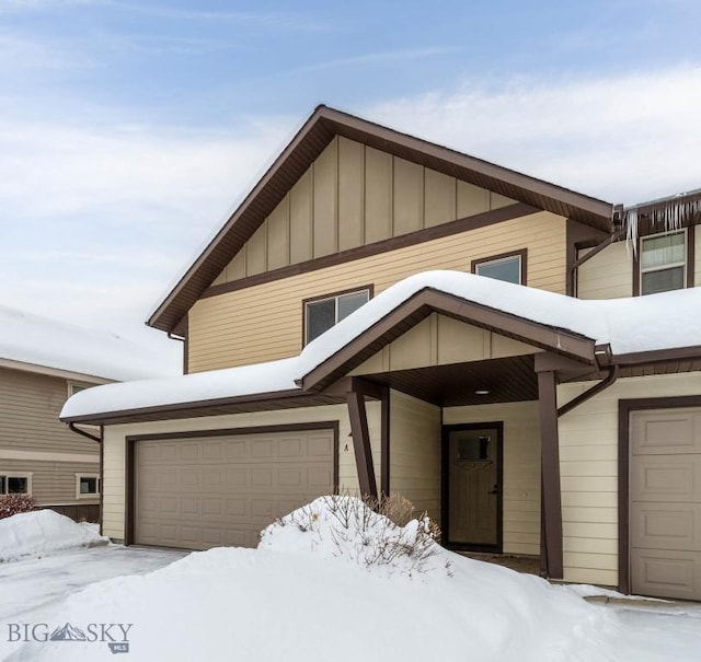 view of front of home with a garage