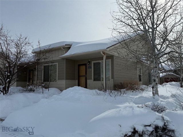 view of front of home