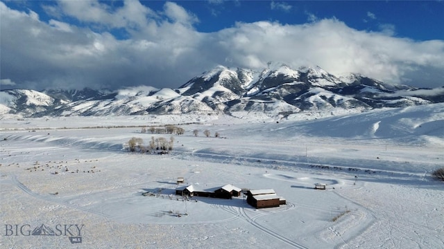 view of mountain feature