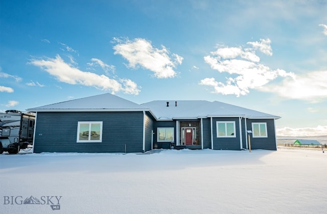 view of front of house