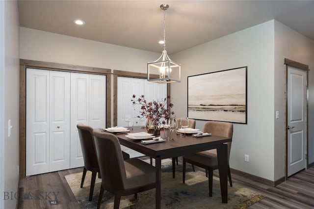 dining area with recessed lighting, dark wood-style flooring, and baseboards