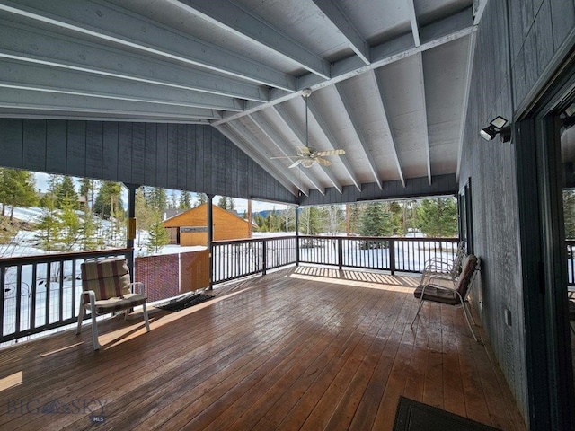 deck with ceiling fan