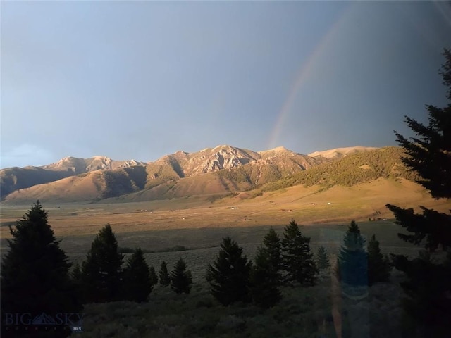 property view of mountains