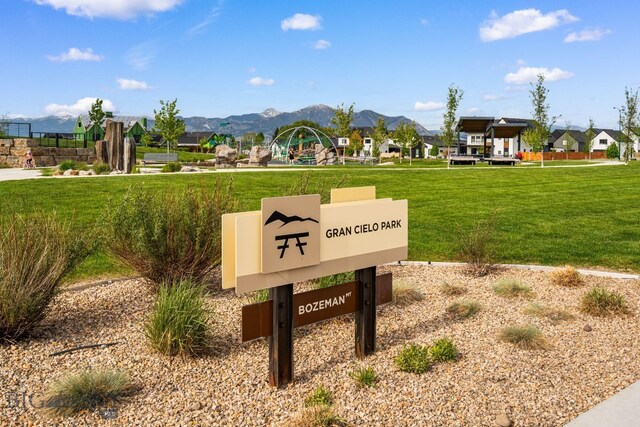 2824 S 30th Ave, Bozeman, MT 59718 - exterior view of mountains and a residential view