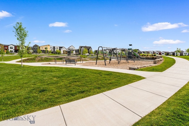 2824 S 30th Ave, Bozeman, MT 59718 - view of property's community featuring a residential view and a lawn