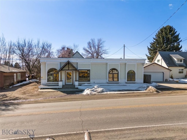 8005 Churchill Rd, Churchill, MT 59741 - ranch-style home featuring an outbuilding, a garage, and driveway