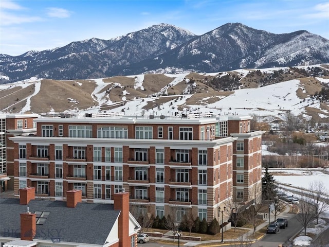 property view of mountains