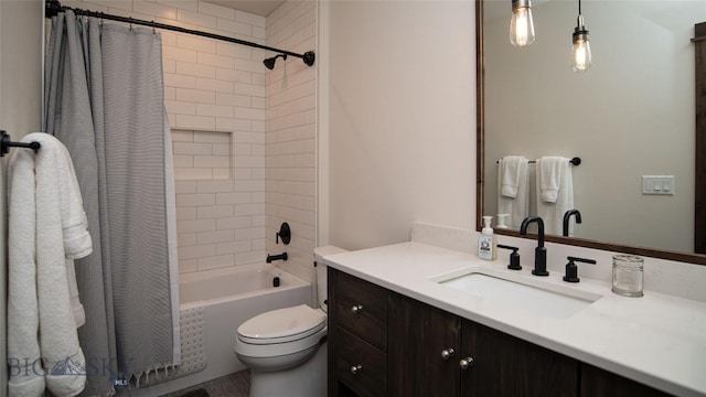 11310 Taiga Trl, Bozeman, MT 59715 - full bath with vanity and shower / bath combo