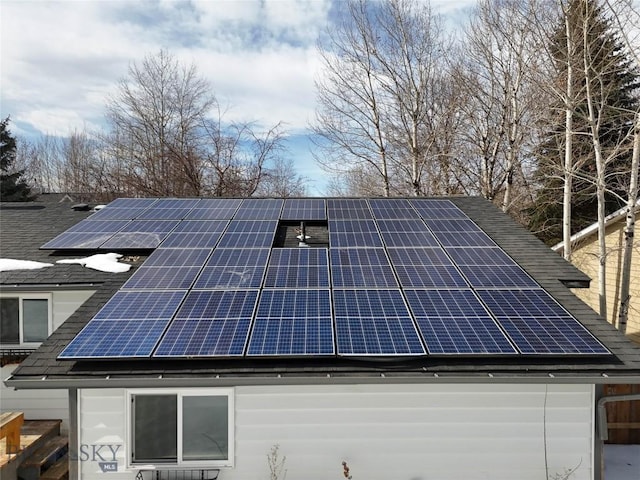 510 Flathead Ave, Bozeman, MT 59715 - exterior view of a shingled roof