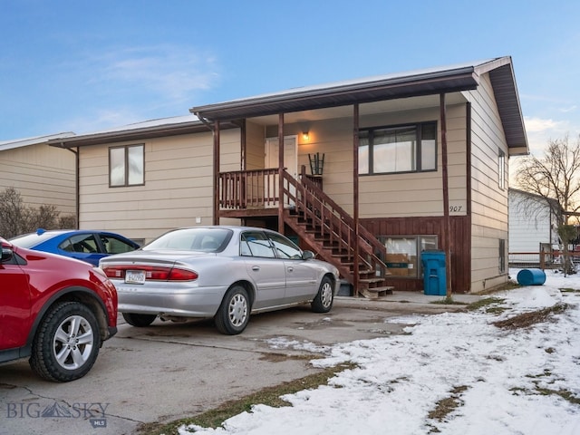 907 Montana St, Belgrade, MT 59714 - view of front facade featuring stairway