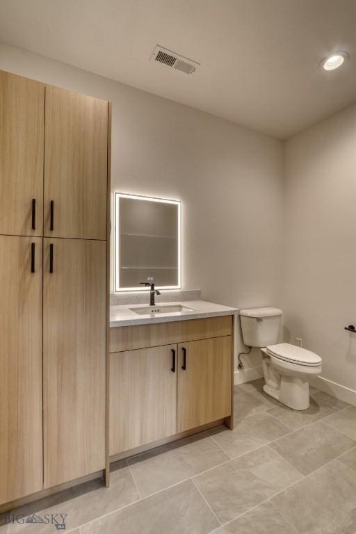 1104 Ridgeview Trl, Livingston, MT 59047 - half bath featuring vanity and recessed lighting