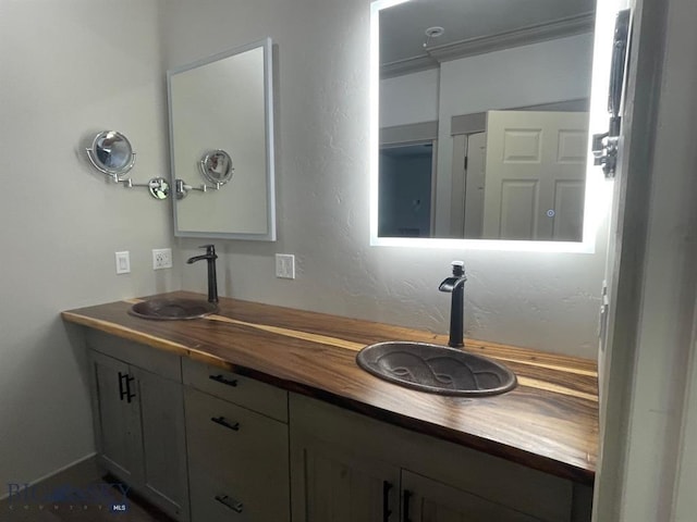 520 Pennsylvania St E Unit 10, Anaconda, MT 59711 - full bath with double vanity and a sink