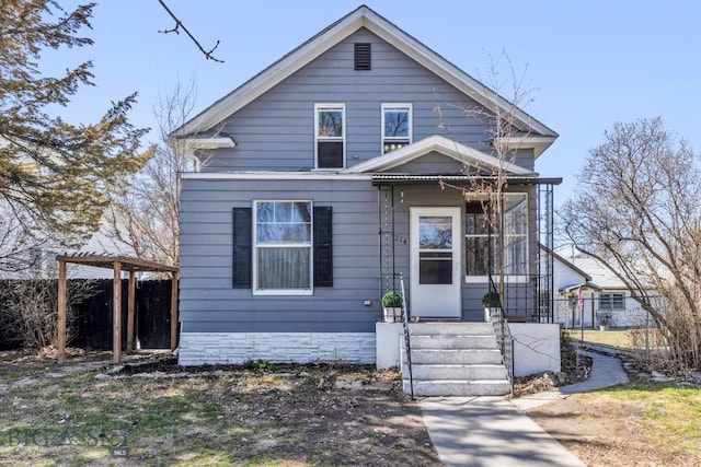 view of front of property