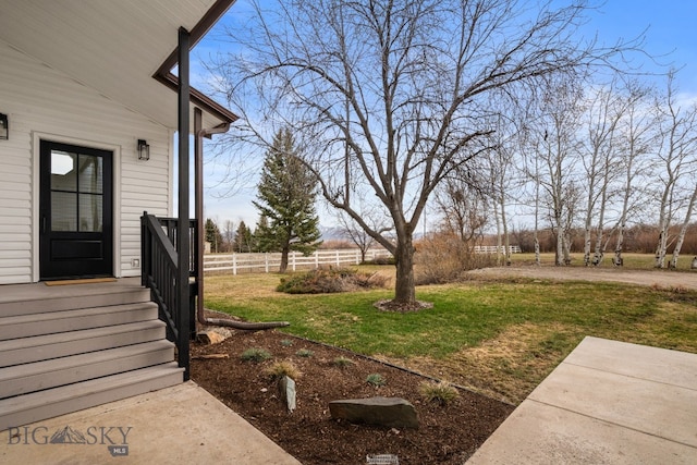 view of yard with fence