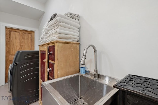 992 Deer Haven Dr, Deer Lodge, MT 59722 - detailed view of a sink