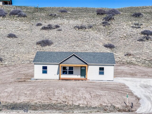 view of front of home with covered porch