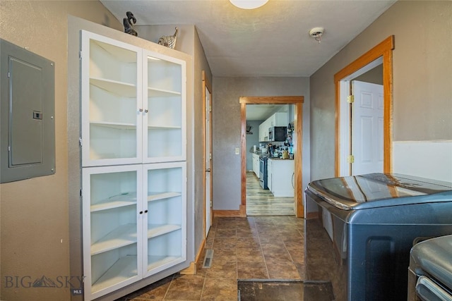 1916 S Jackson, Butte, MT 59701 - laundry area featuring electric panel, visible vents, and laundry area