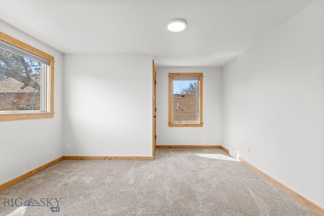 614 S 6th, Bozeman, MT 59715 - carpeted empty room with baseboards
