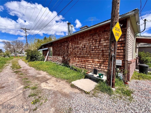 521 E Bannack St, Dillon, MT 59725 - view of side of home