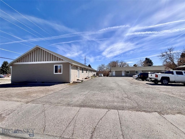 322-328 Vine St, Dillon, MT 59725 - view of street