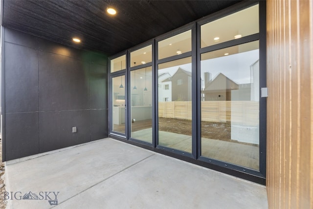 2806 S 30th Ave, Bozeman, MT 59718 - entrance to property featuring a patio