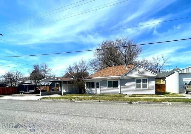 415 E Geyser, Livingston, MT 59047 - ranch-style home featuring fence