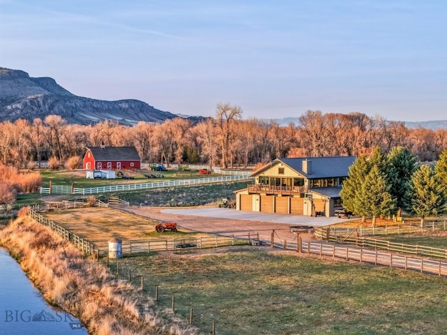 exterior space featuring a rural view