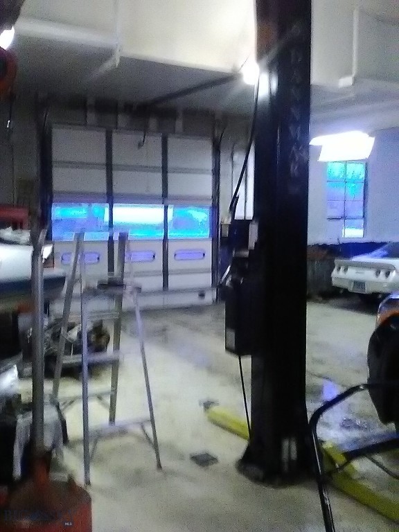 618 Washington St, Miles City, MT 59301 - view of garage