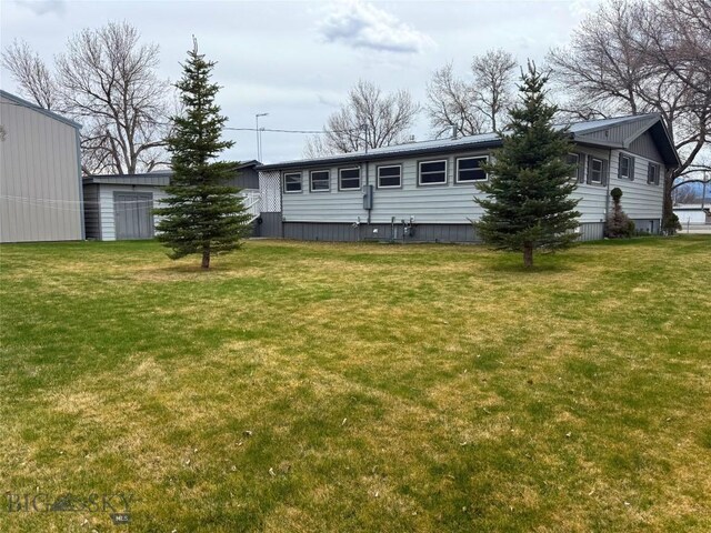 509 1st E, Whitehall, MT 59759 - rear view of property with a yard