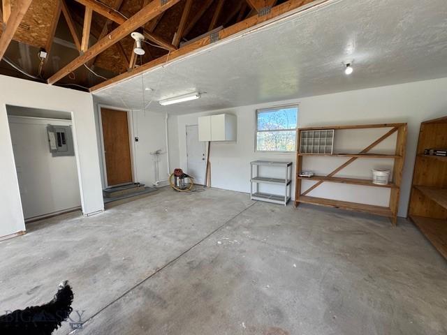 1421 Bluebird Ln, Bozeman, MT 59715 - view of garage