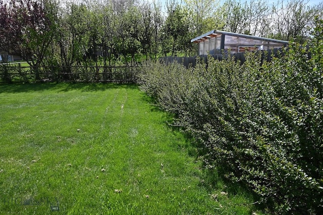 126 Pathfinder Trl, Bozeman, MT 59718 - view of yard