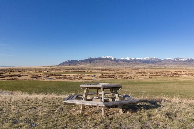property view of mountains featuring a rural view