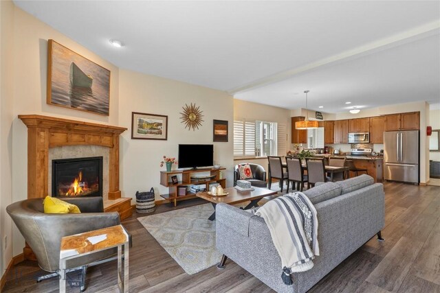 268 Pine Creek Dr, Bozeman, MT 59718 - living area featuring recessed lighting, dark wood finished floors, and a glass covered fireplace