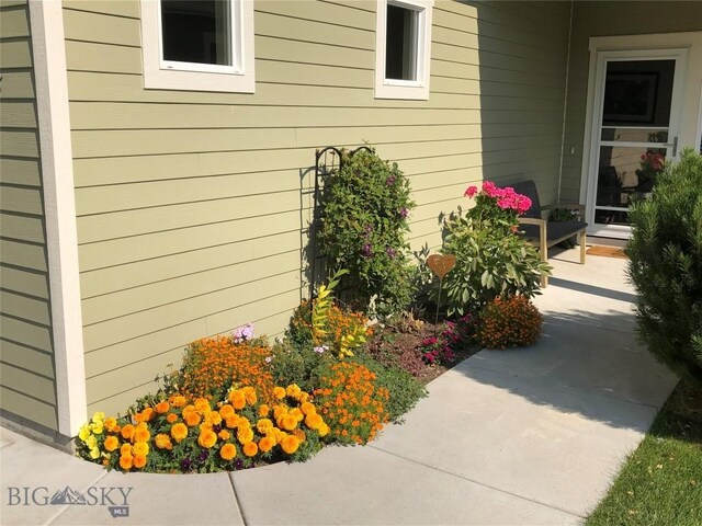 268 Pine Creek Dr, Bozeman, MT 59718 - exterior space