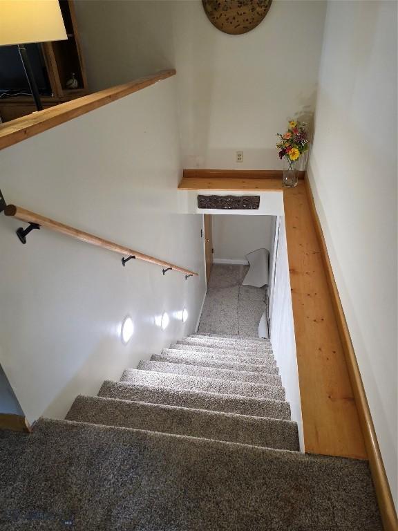 606 S Arizona, Dillon, MT 59725 - stairway featuring carpet