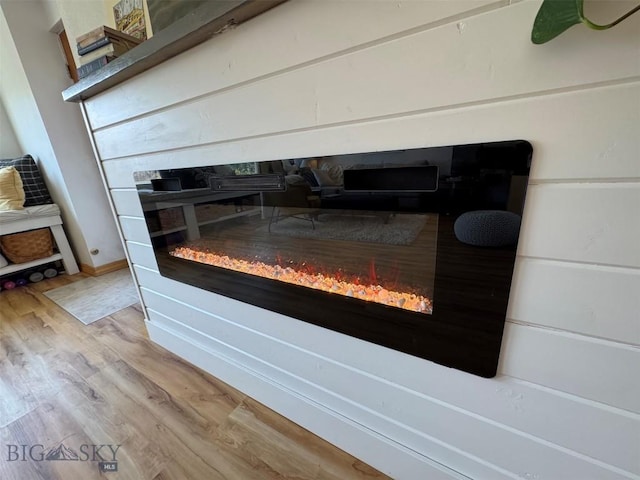 details featuring wood finished floors