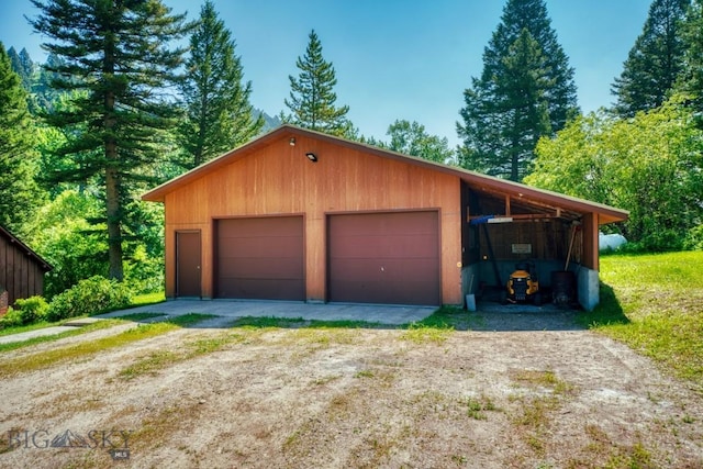 14470 Cottonwood Canyon Rd, Bozeman, MT 59718 - garage featuring a detached garage