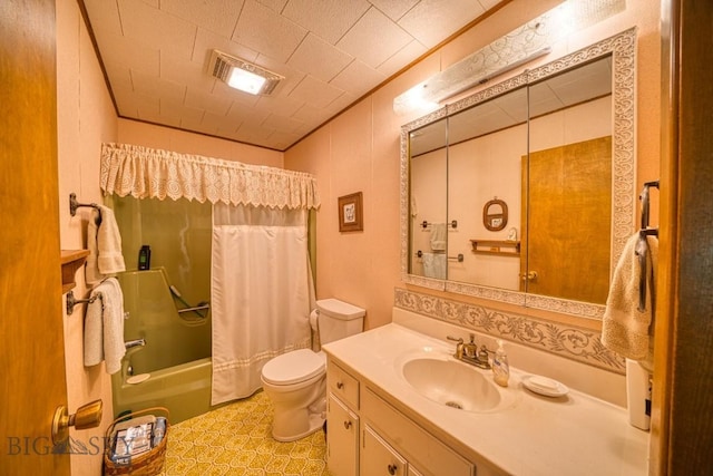 14470 Cottonwood Canyon Rd, Bozeman, MT 59718 - full bathroom with toilet, shower / tub combo with curtain, vanity, and visible vents