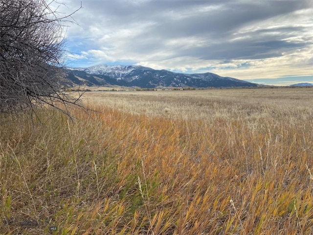 6114 Springhill Rd, Belgrade, MT 59714