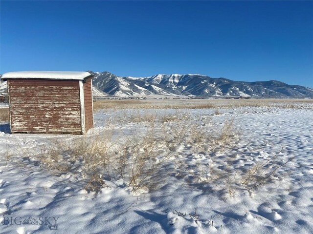 6114 Springhill Rd, Belgrade, MT 59714