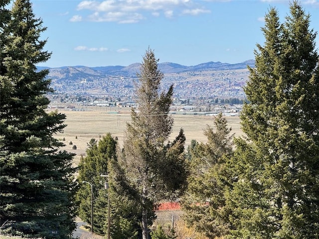 property view of mountains