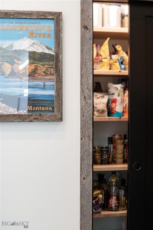 182 Elk Ridge Rd, Livingston, MT 59047